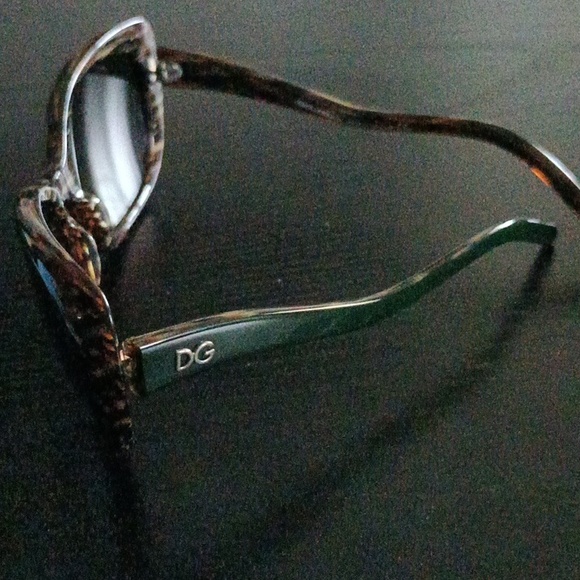 Dolce & Gabbana Striped & Green Gradient Sunglasses - Picture 2 of 7